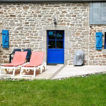 Premium Penty In A Quiet Location Near The Beach, Cleaning Included Holiday home Plougoulm